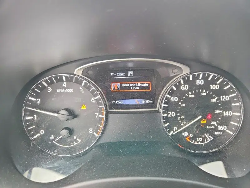 2016 NISSAN PATHFINDER SL  