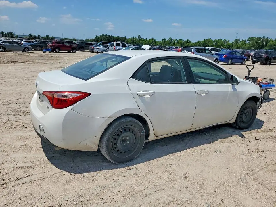 2017 TOYOTA COROLLA LE  