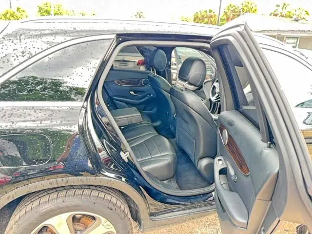 2017 MERCEDES-BENZ GLC 300  