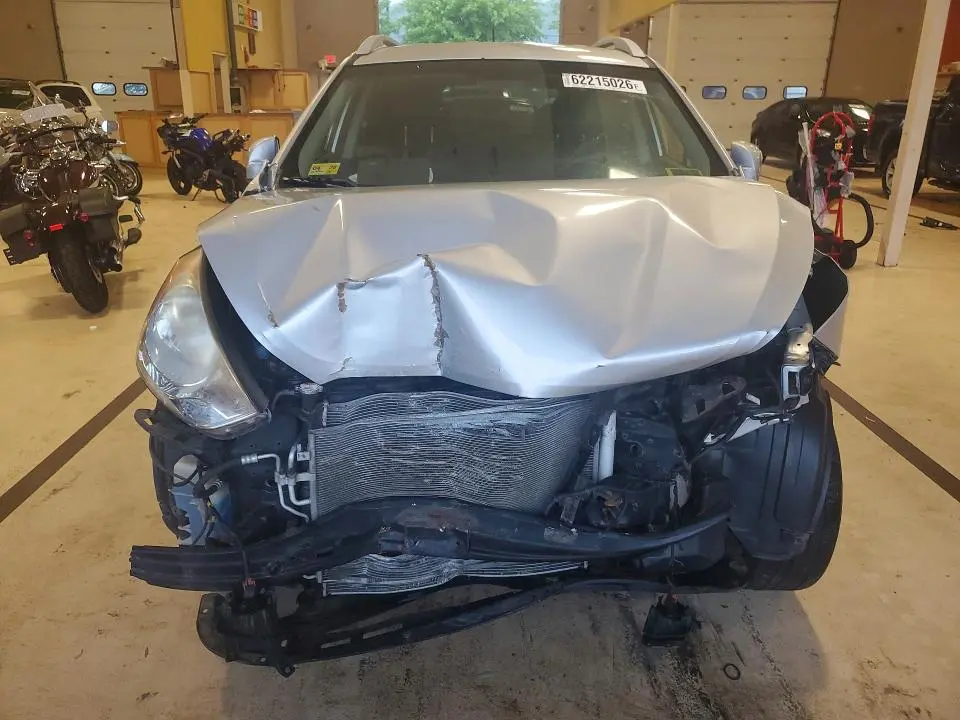 2013 HYUNDAI TUCSON GLS  