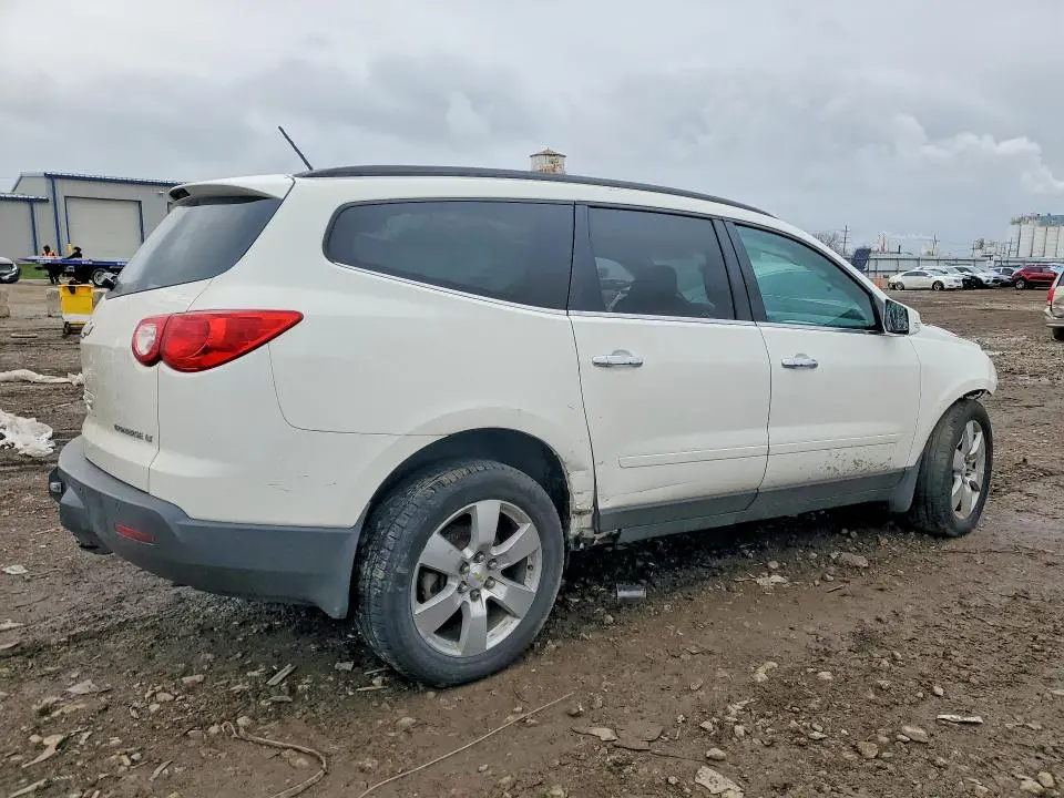 2012 CHEVROLET TRAVERSE LT  