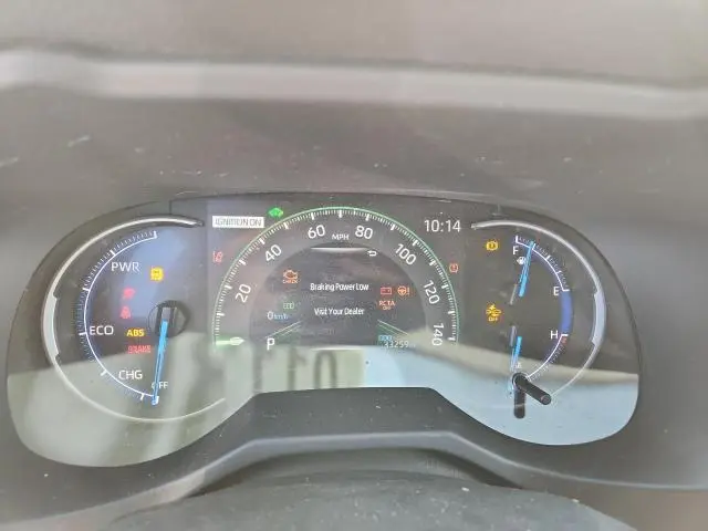 2023 TOYOTA RAV4 XLE  