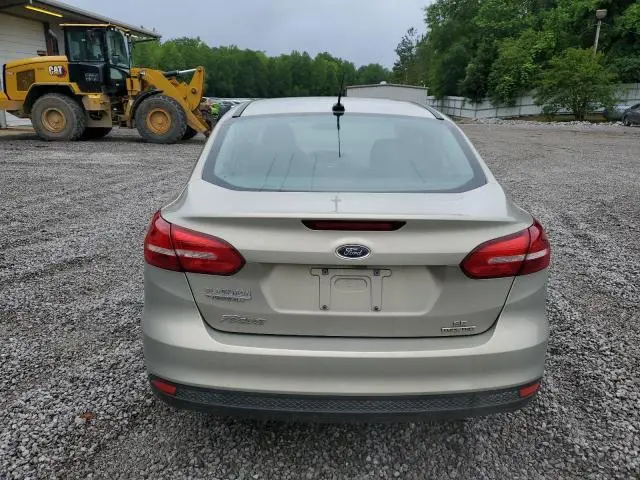 2016 FORD FOCUS SE  