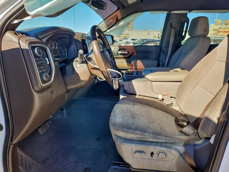 2020 CHEVROLET SILVERADO K1500 LT  