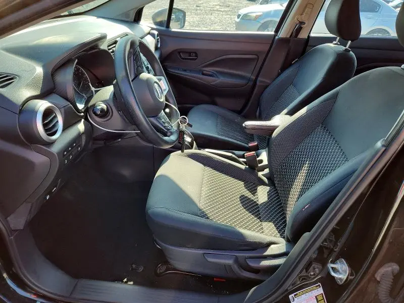 2020 NISSAN VERSA S  