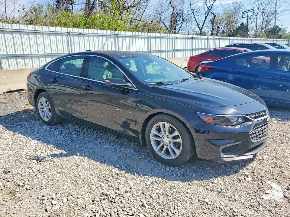 2017 CHEVROLET MALIBU LT  