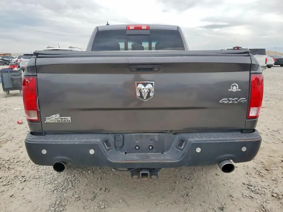 2017 RAM 1500 SLT  
