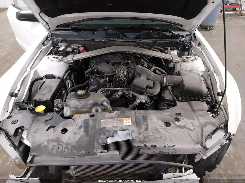 2014 FORD MUSTANG V6