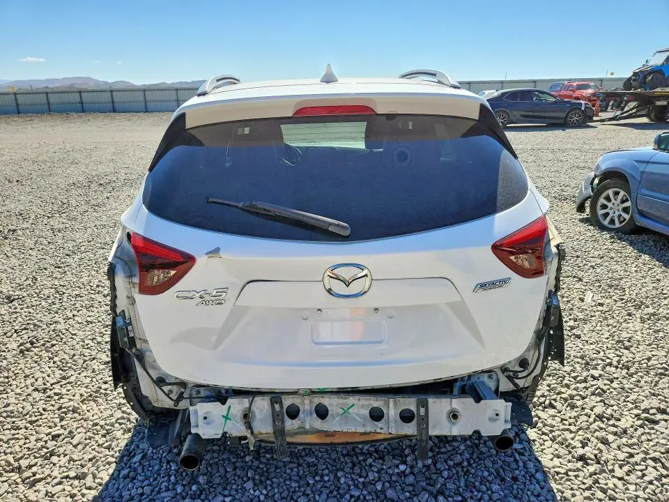 2016 MAZDA CX-5 GT  