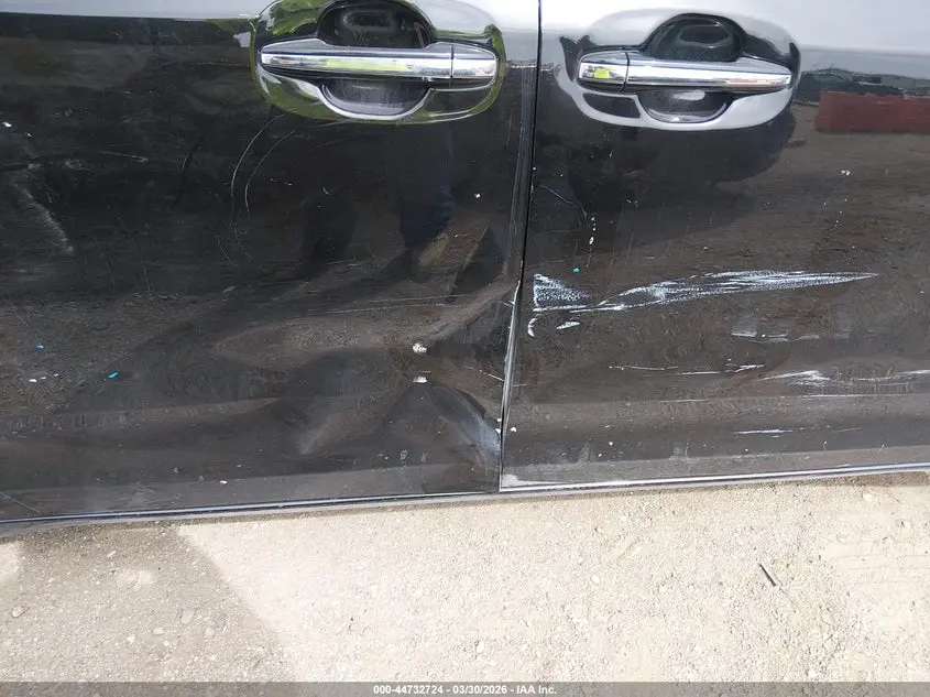 2014 TOYOTA SIENNA XLE V6 8 PASSENGER