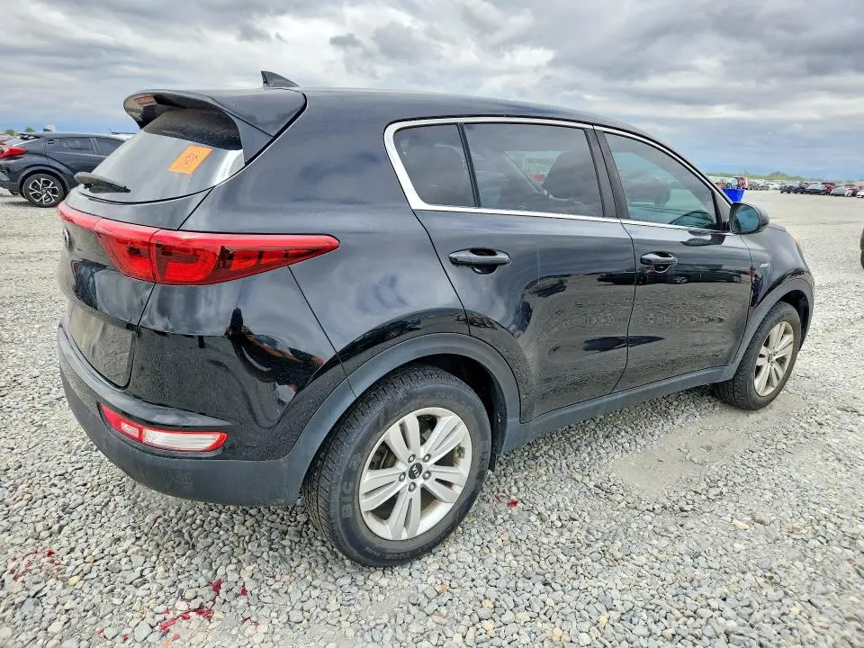 2018 KIA SPORTAGE LX  