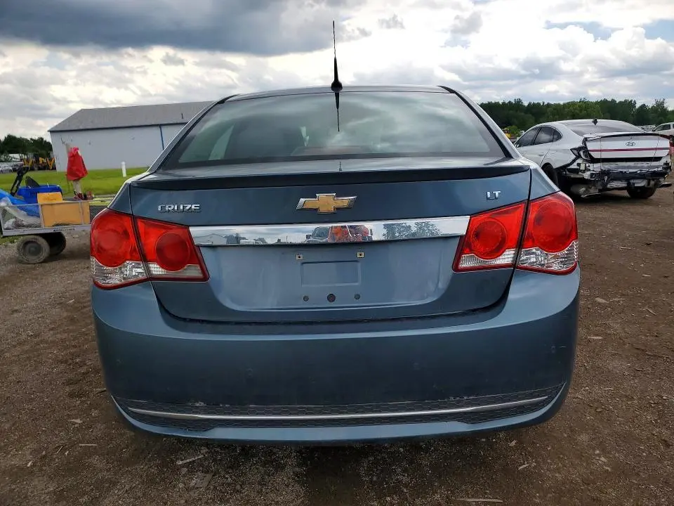 2012 CHEVROLET CRUZE LT  