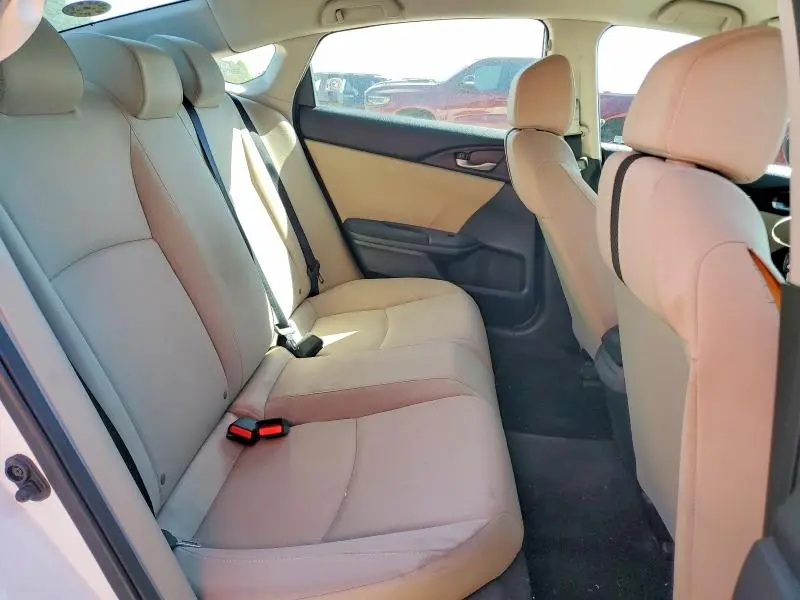 2016 HONDA CIVIC LX  