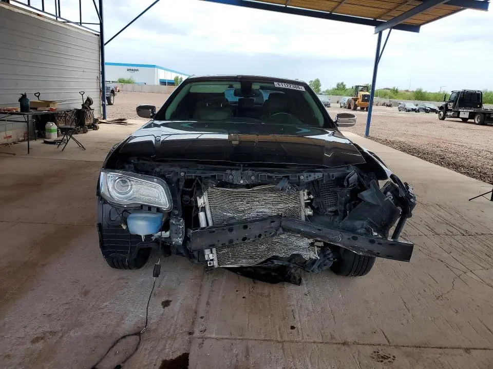 2016 CHRYSLER 300C   