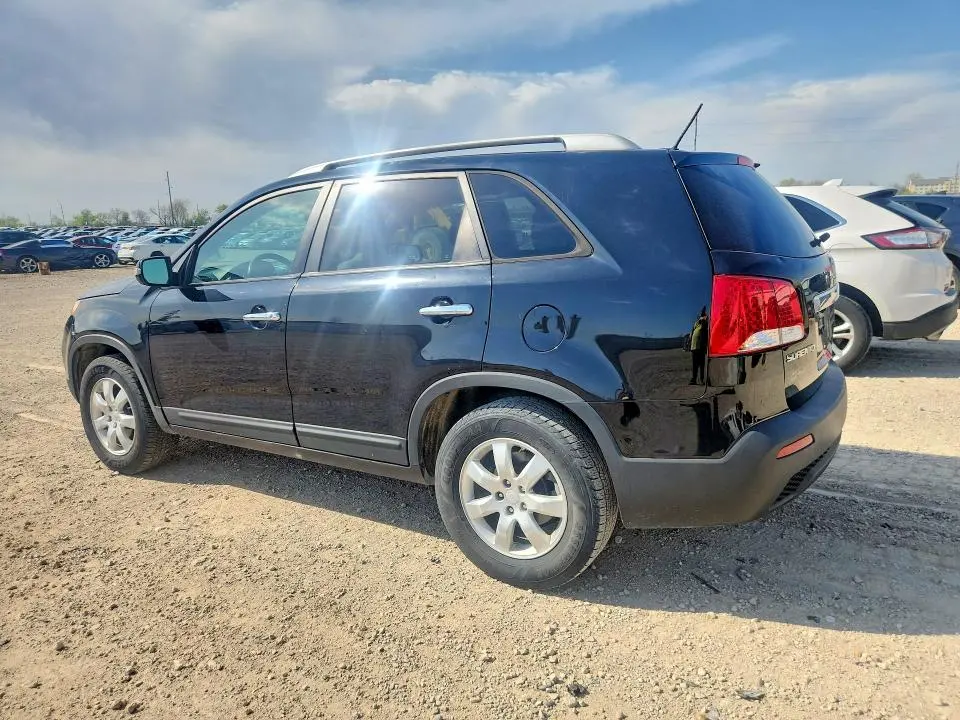 2012 KIA SORENTO LX  
