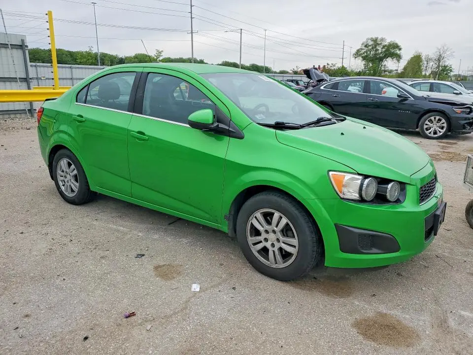 2016 CHEVROLET SONIC LT  