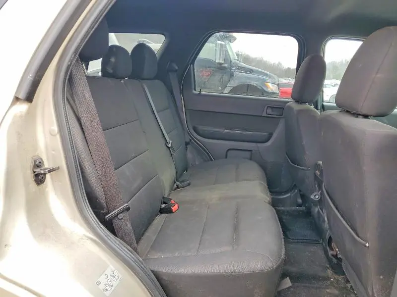 2012 FORD ESCAPE XLT  