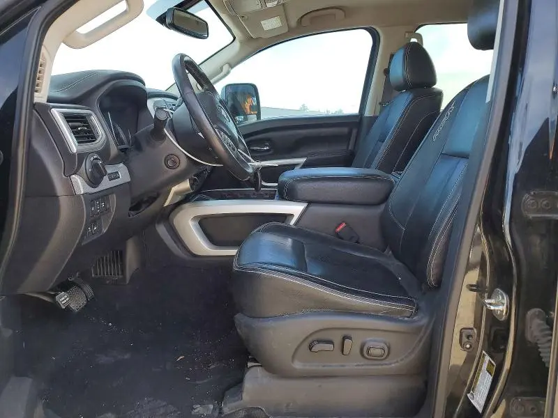 2018 NISSAN TITAN PRO-4X  