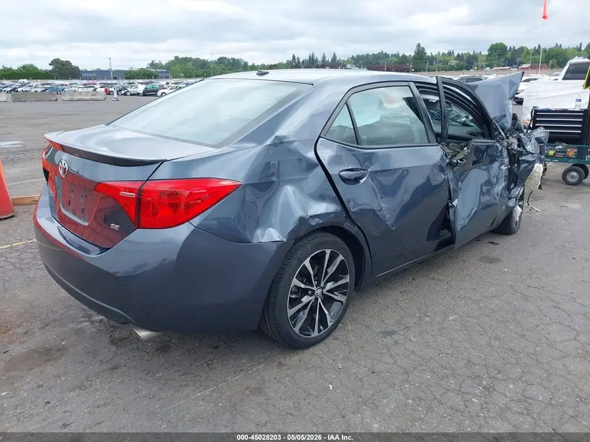 2017 TOYOTA COROLLA SE