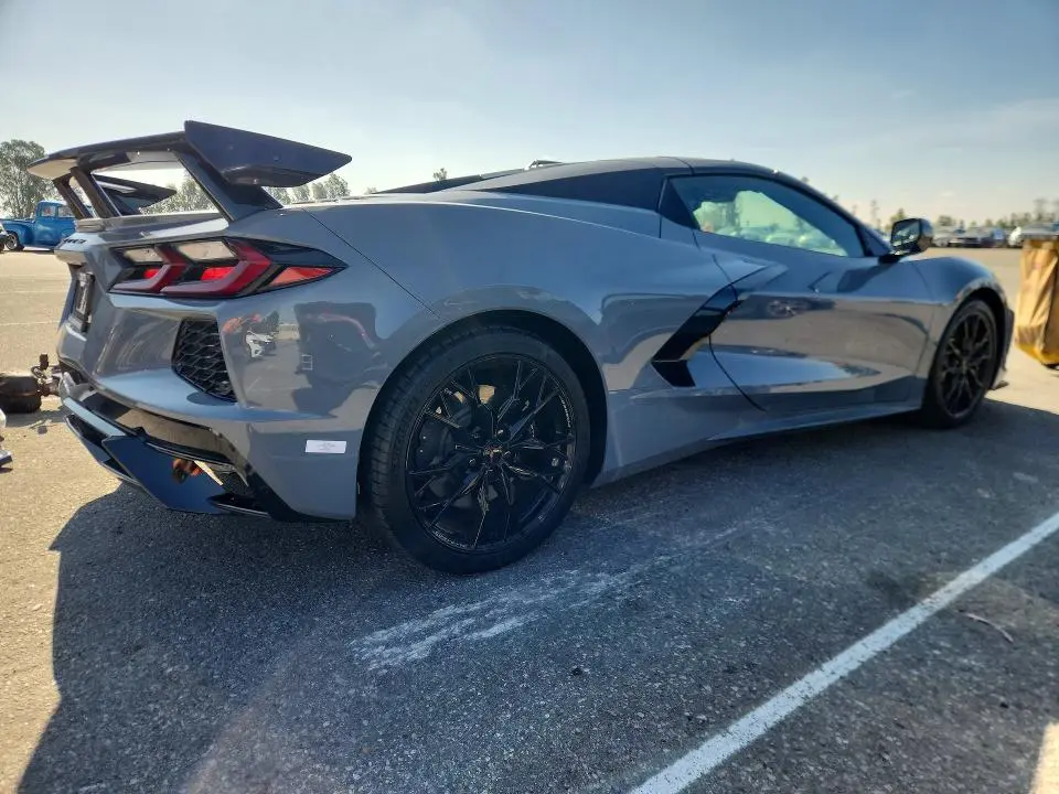 2025 CHEVROLET CORVETTE STINGRAY 3LT  