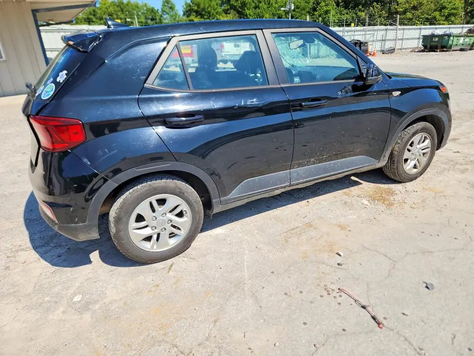 2021 HYUNDAI VENUE SE  