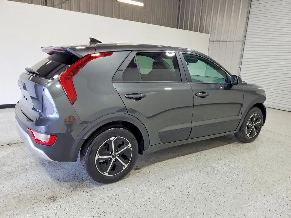 2026 KIA NIRO LX  