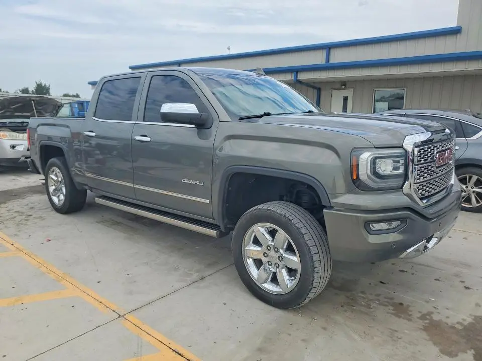 2018 GMC SIERRA K1500 DENALI  