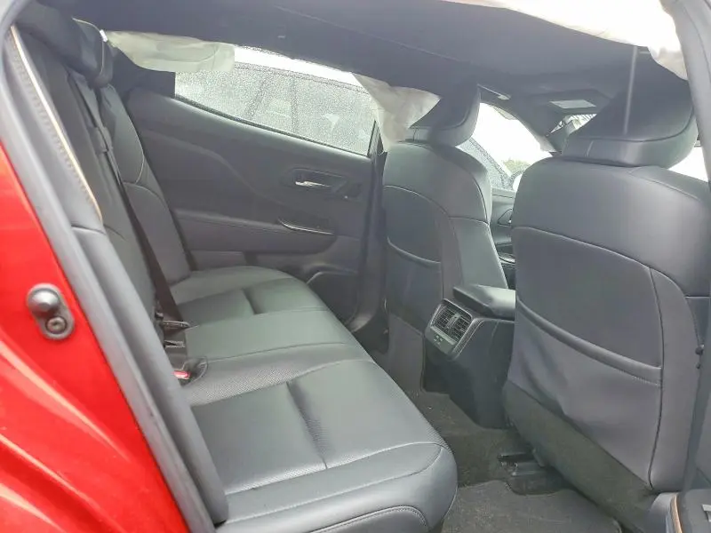 2023 TOYOTA CROWN LIMITED  