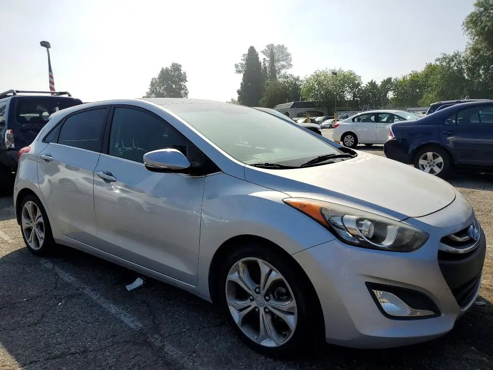 2013 HYUNDAI ELANTRA GT BASE  