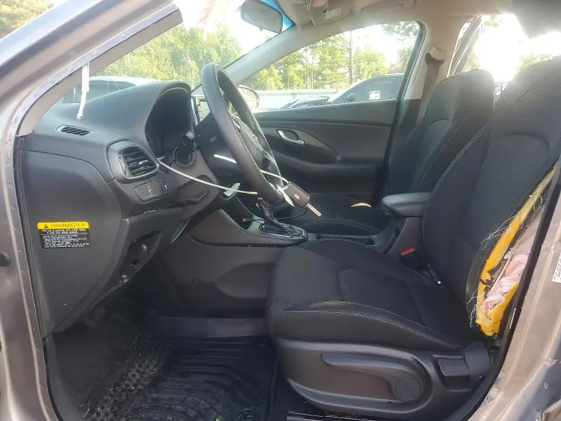 2020 HYUNDAI ELANTRA GT BASE  