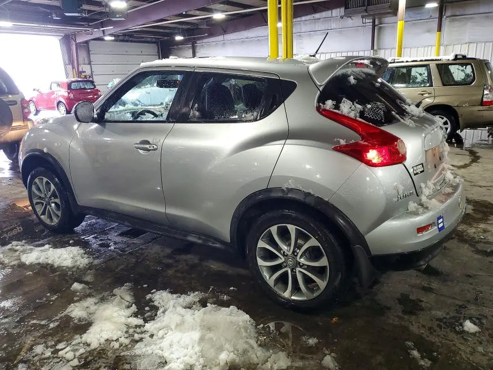 2011 NISSAN JUKE S  