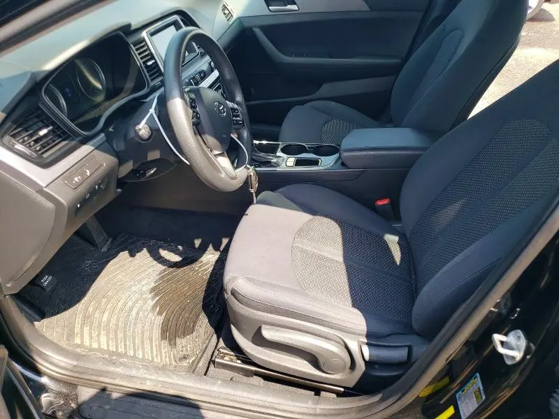 2018 HYUNDAI SONATA SE  