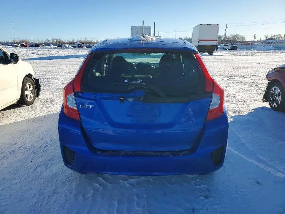 2015 HONDA FIT LX  