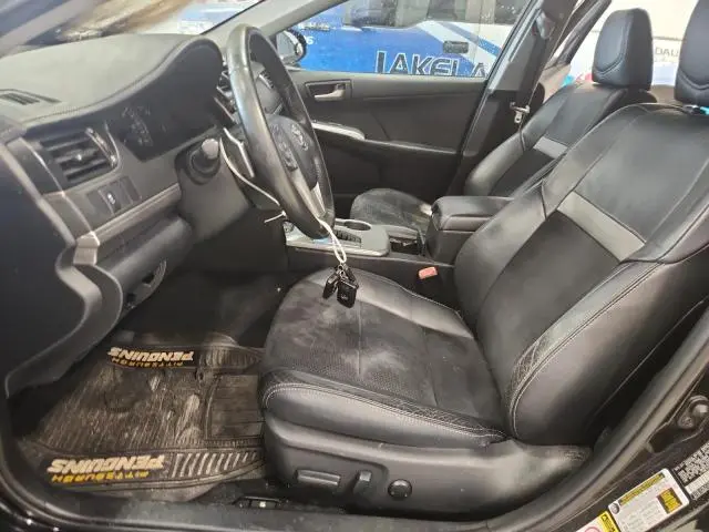 2012 TOYOTA CAMRY SE V6  