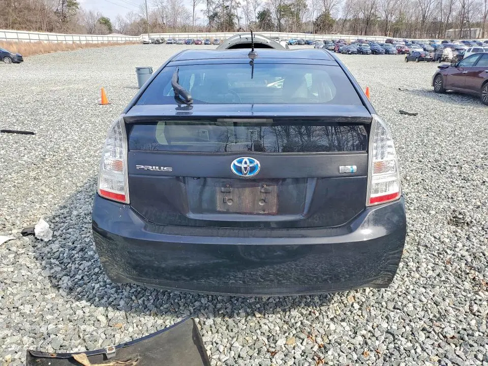 2010 TOYOTA PRIUS IV  