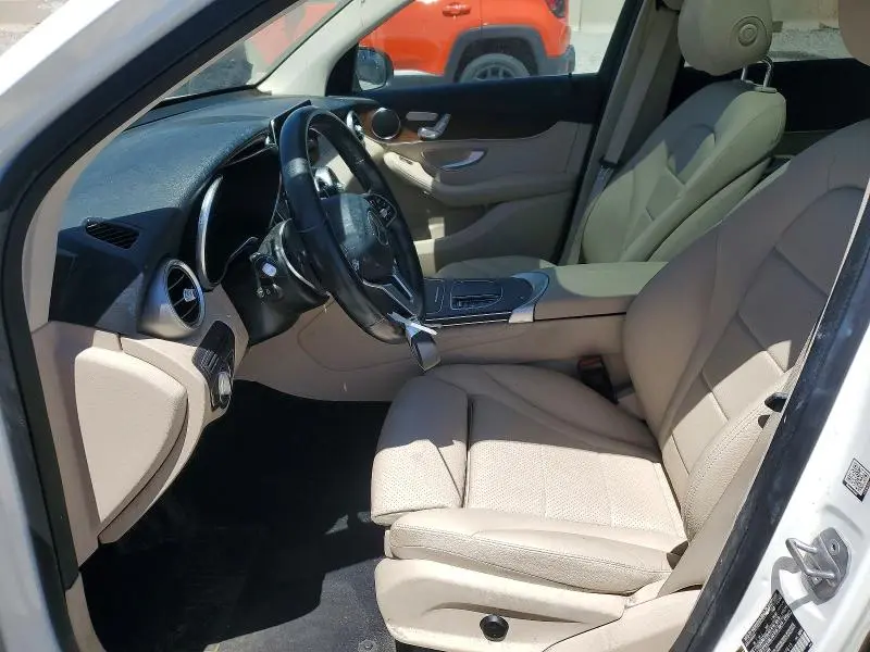 2021 MERCEDES-BENZ GLC 300 4MATIC  