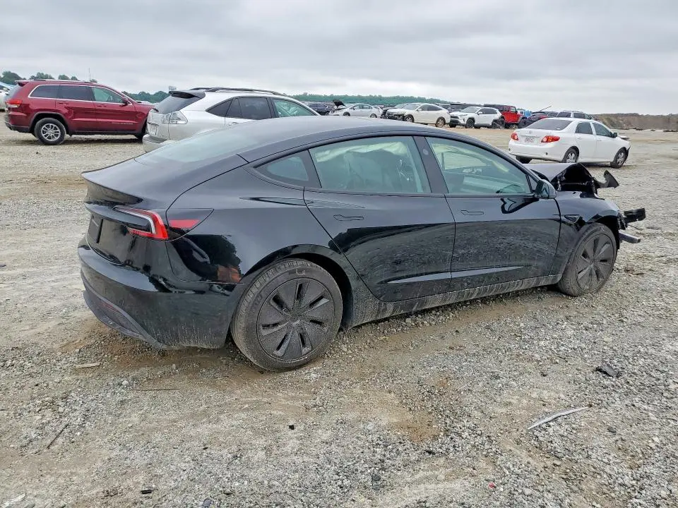 2026 TESLA MODEL 3   