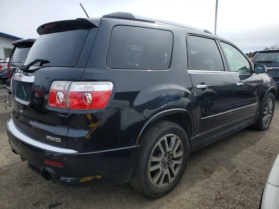 2012 GMC ACADIA DENALI  