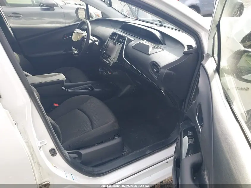 2021 TOYOTA PRIUS LE AWD-E