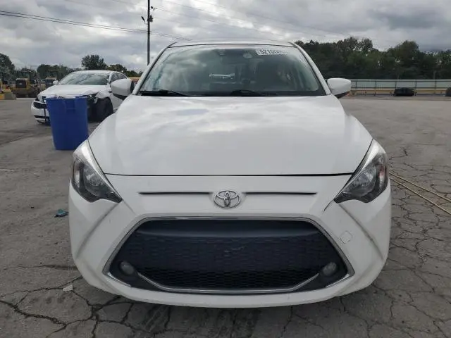 2020 TOYOTA YARIS LE
