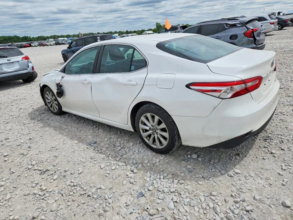 2018 TOYOTA CAMRY LE  