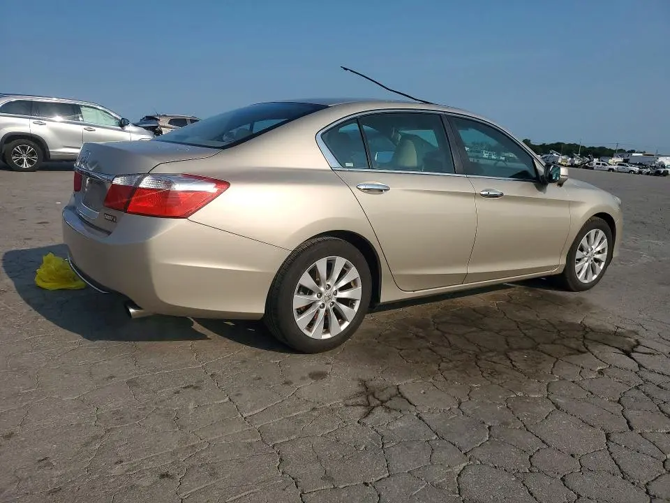2015 HONDA ACCORD EX  