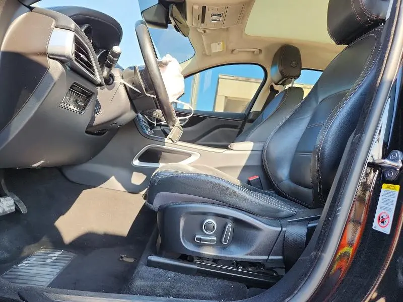 2020 JAGUAR F-PACE PRESTIGE  