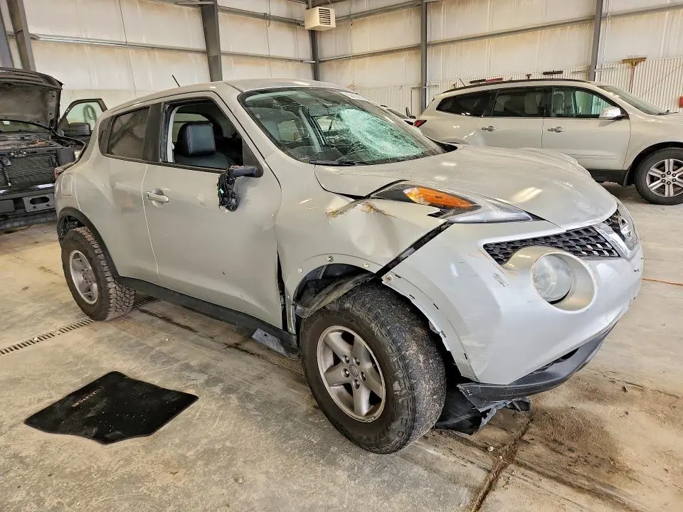 2015 NISSAN JUKE SL  