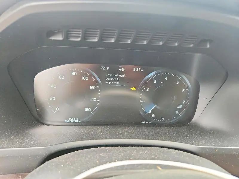 2016 VOLVO XC90 T6  