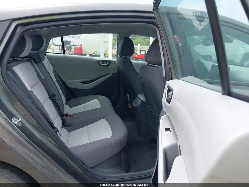 2020 HYUNDAI IONIQ HYBRID BLUE