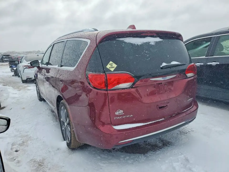 2018 CHRYSLER PACIFICA LIMITED  