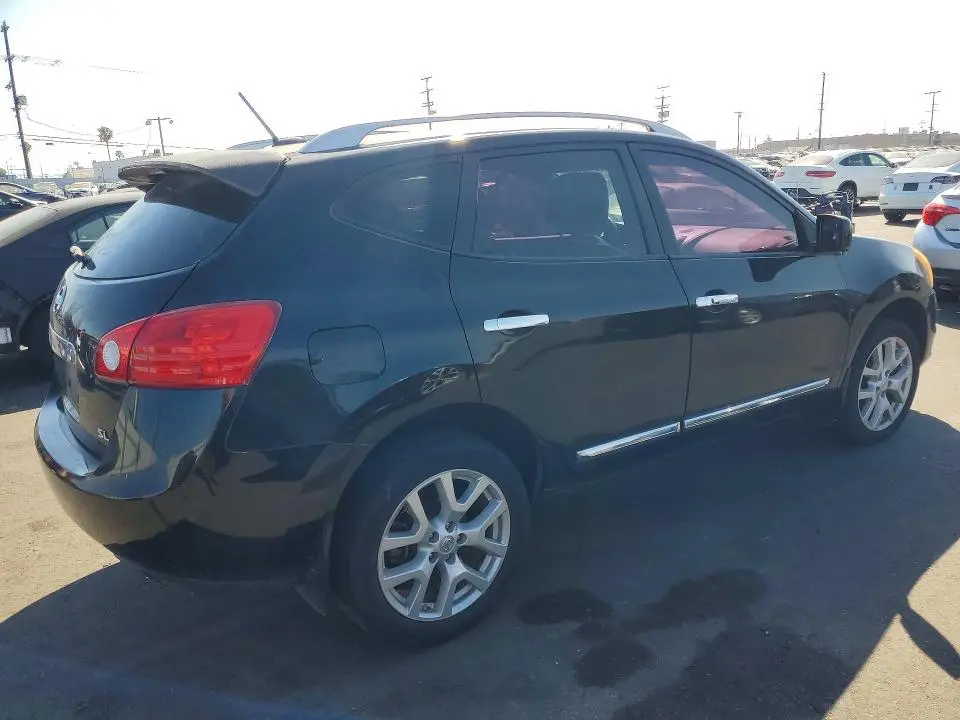 2012 NISSAN ROGUE S  