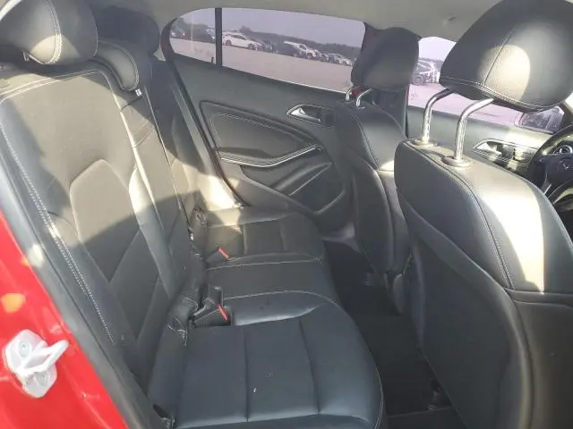 2015 MERCEDES-BENZ GLA 250 4MATIC  
