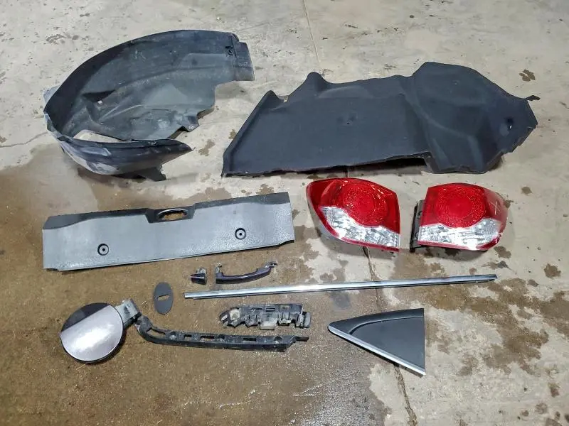 2014 CHEVROLET CRUZE LT  